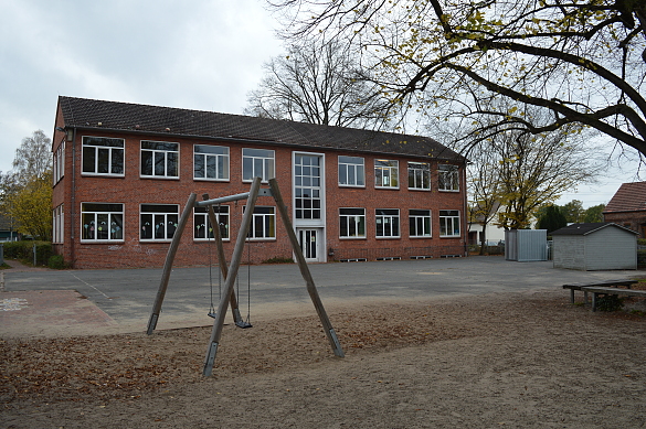 Ein Foto vom Gebäude in Farge