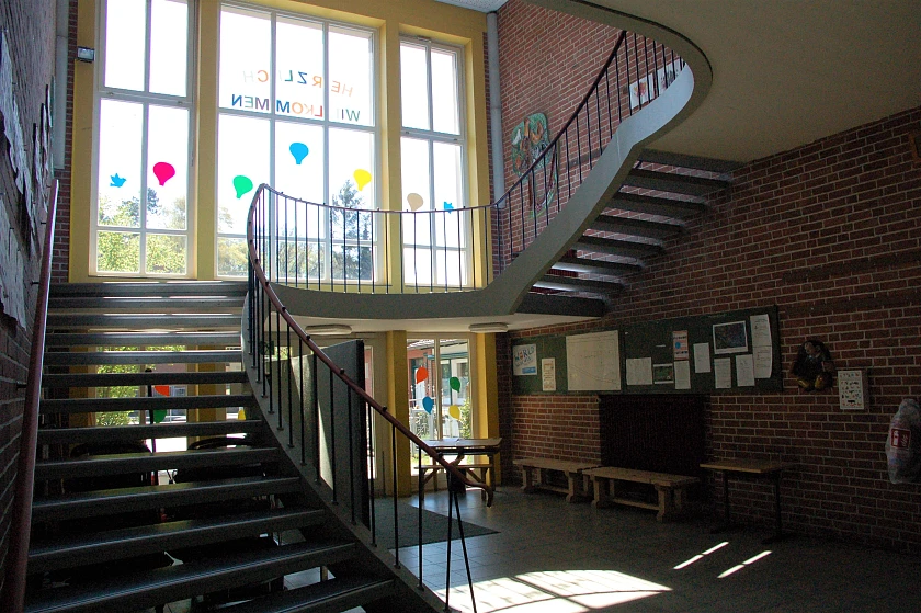 Die Wendeltreppe in die erste Etage